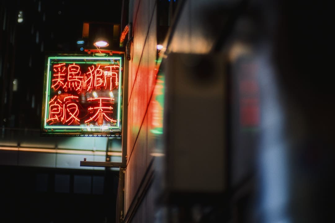 单日票房破3.8亿！国产影片助力暑期档总票房破70亿 《南京照相馆》领跑